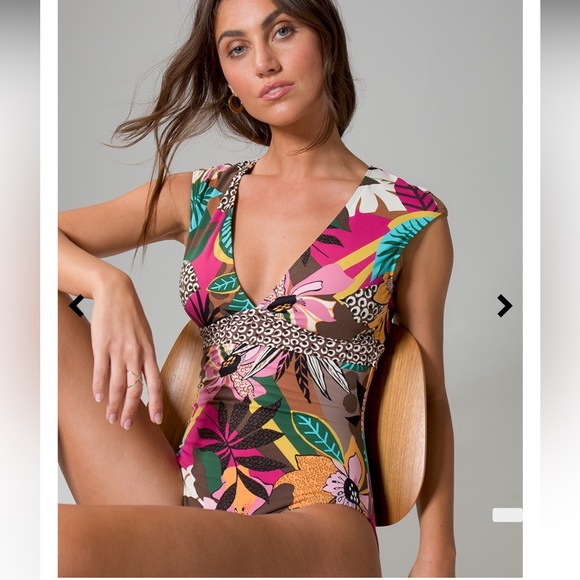 NWT Bleu Rod Beattie | Run Wild Cap Sleeve One-Piece (size 8) - Picture 8 of 16